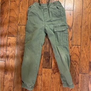 Boys Joggers Green / size 6-7